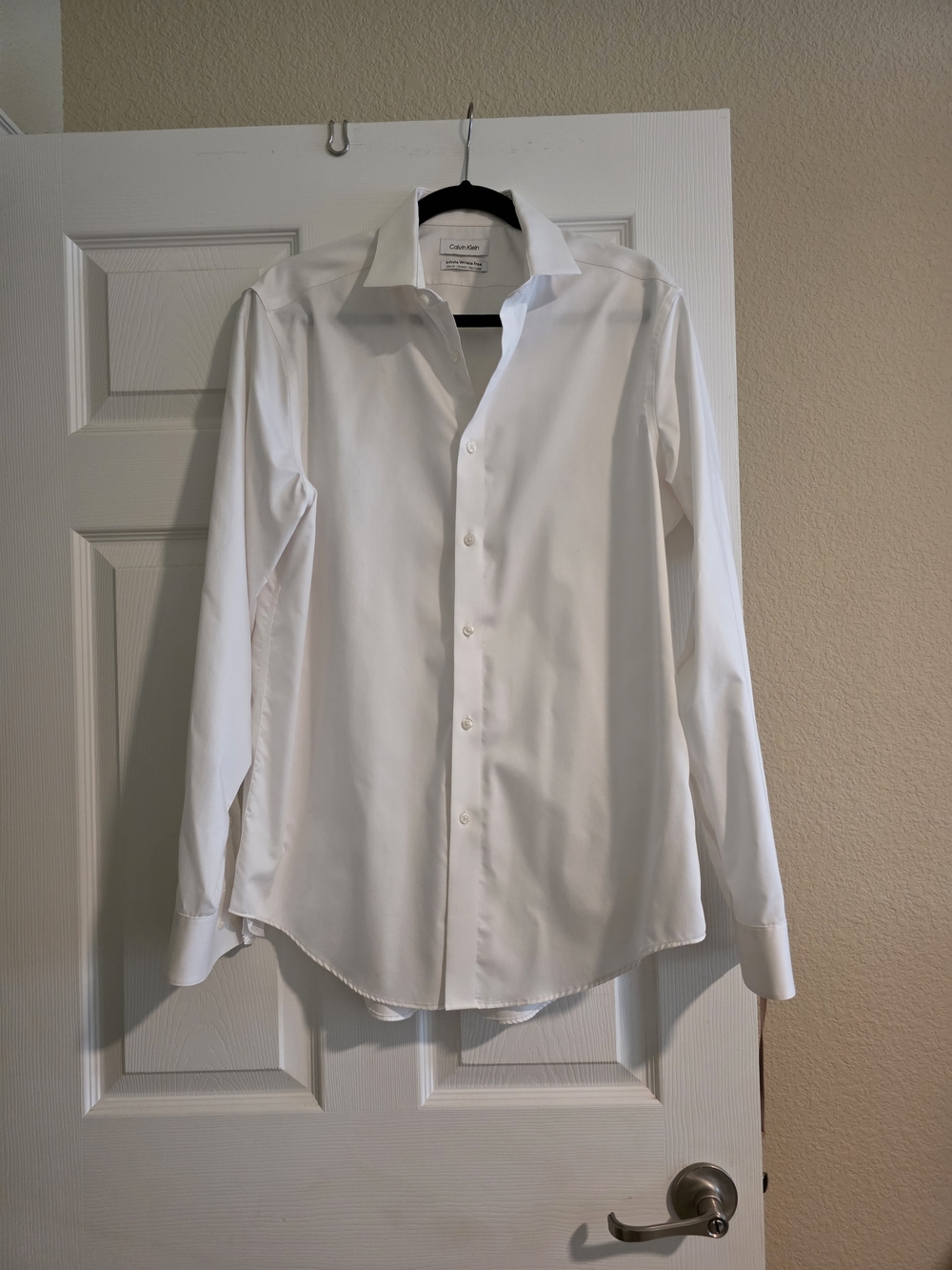 Calvin Klein Men's White Button-Up Shirt (Neck 16 / 34/35)